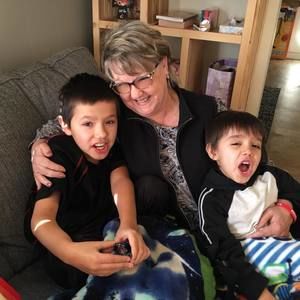 Meet your Posher, Laura